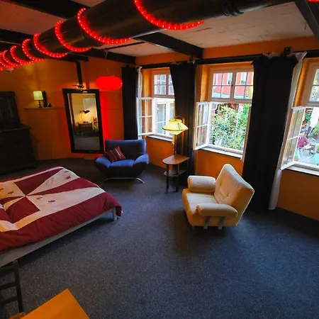 אכסניה Sandino Summer Camp