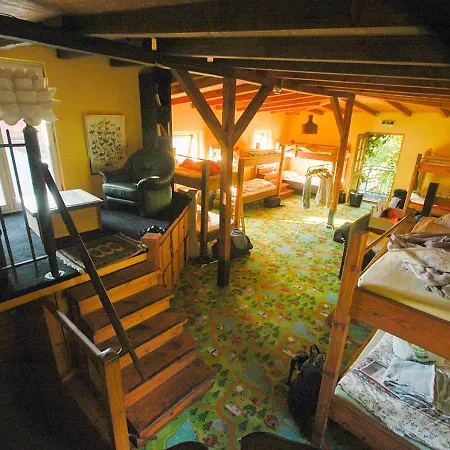 Sandino Summer Camp Hostel Berlin