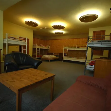 Sandino Summer Camp Hostel Berlin