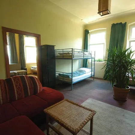 Hostel Sandino Summer Camp Berlin