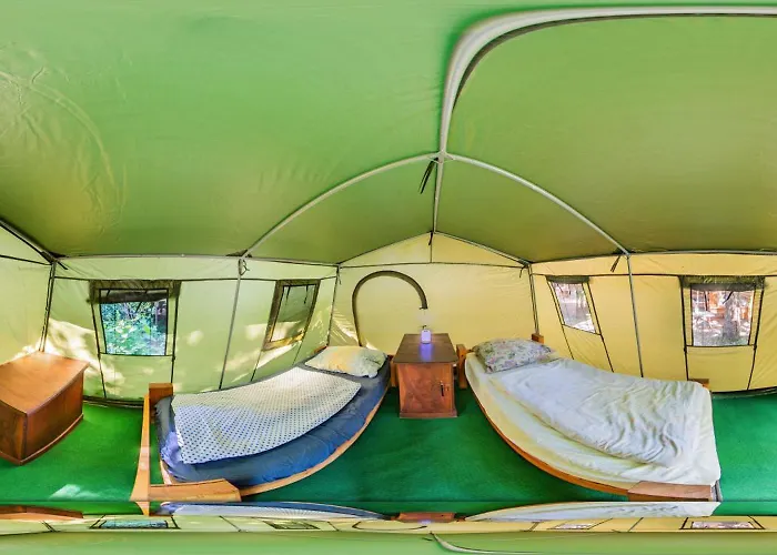 Sandino Summer Camp Хостел *