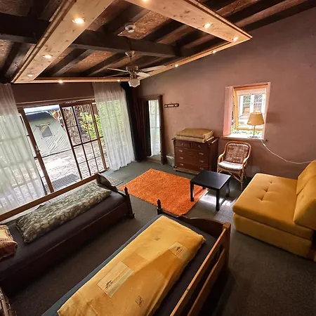 Hostel Sandino Summer Camp *